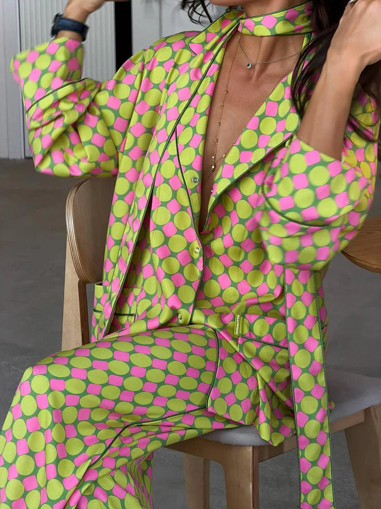 Vacation Geometric Printed Loose Pants Set