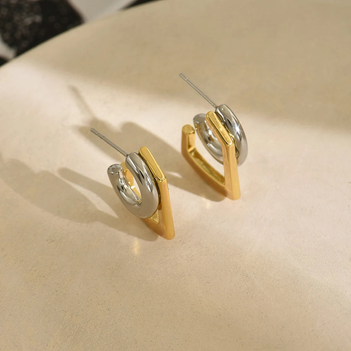 Geometric Double Round Stud Earring