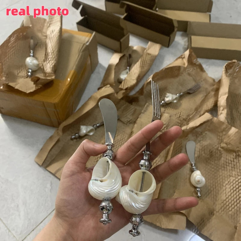 Natural Conch Shell Handle Fork Spoon Knife Stainless Steel Seashell Flatware Dessert Spoon Dinner Knife Salad Fork Dinnerware
