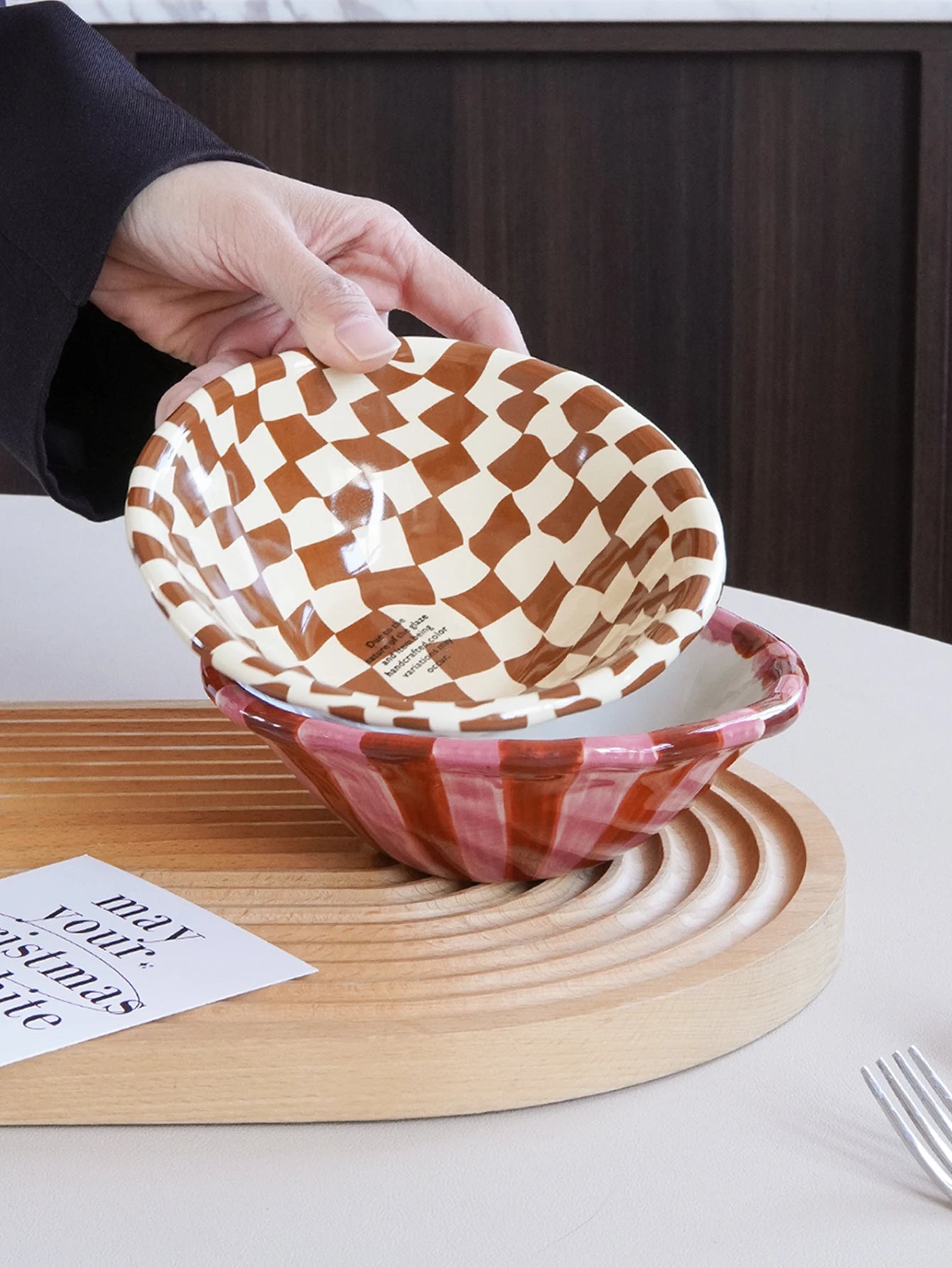 1Pc Rose Striped Ceramic Bowl, Creative Design Hand-Painted Checkerboard Ceramic Dessert Bowl, Exquisite and Aesthetically Pleasing, Suitable for Daily Household Tableware, Ice Cream Bowls for Restaurants and Cafes, Afternoon