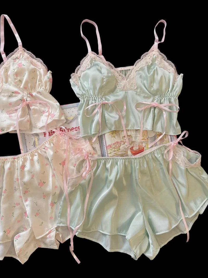 Moonflower Sleep Set With Chest Pad