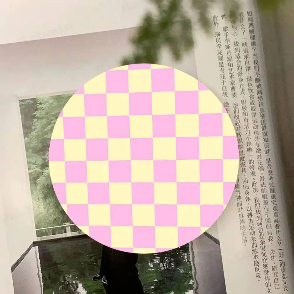 Checkered pattern Wooden Coaster  Suitable For Restaurants And Coffee Shops Easy To Wash And Clean