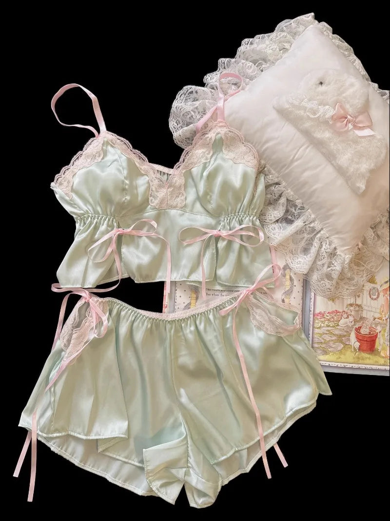Moonflower Sleep Set With Chest Pad