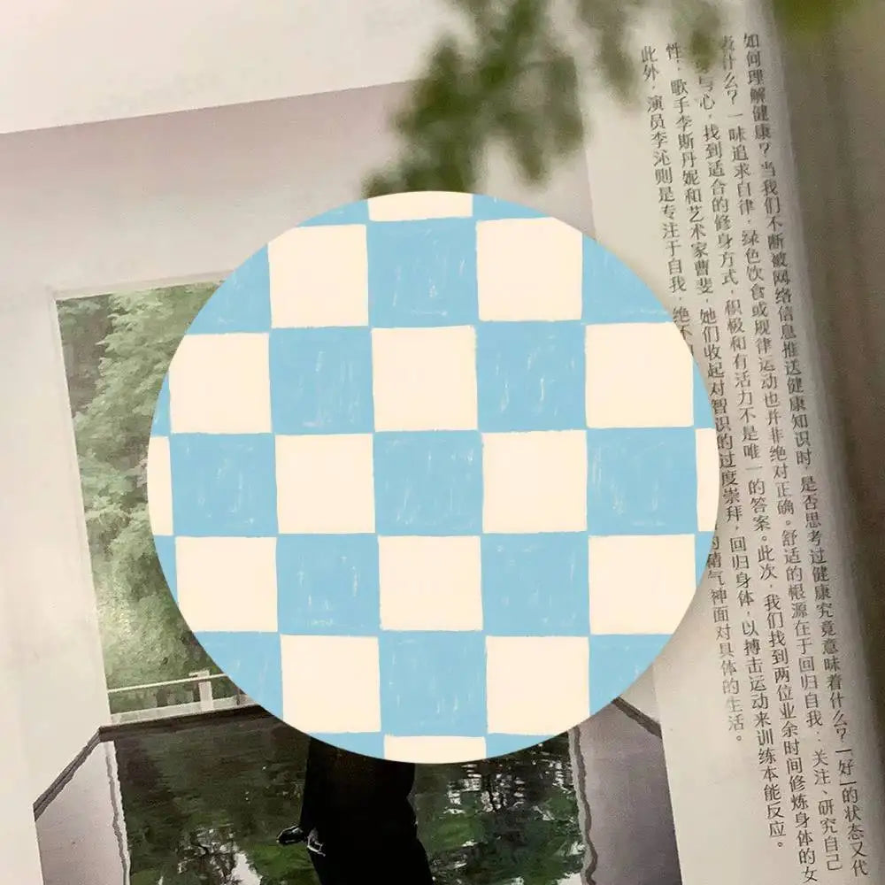 Checkered pattern Wooden Coaster  Suitable For Restaurants And Coffee Shops Easy To Wash And Clean