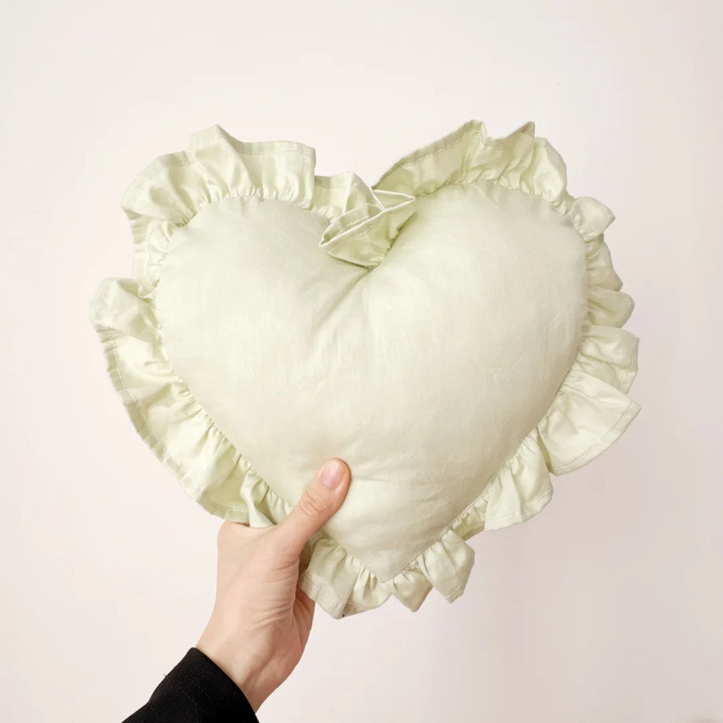 Personalized Customized Lovely Heart Cushion Pillows Ruffled Love Heart Shape Sofa Cushion Pillow Kids Room Baby Shower Gifts