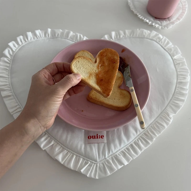 42x32cm Loving Heart Shape Napkin Pleat Edge Design Kitchen Desktop Mat Food Background Cloth Napkin Multi Color