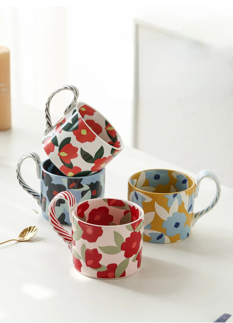 High Beauty Ceramic Cup Korean Ins Style Mug Creative Office Coffee Cups Breakfast Milk Mugs with Hand Gift Couple Water Cup