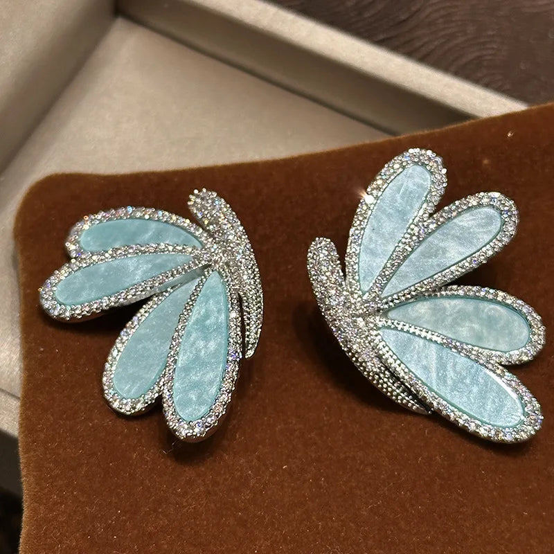 Women Stylish Smart Zircon Butterfly Earrings Necklace 2025